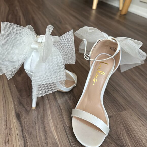 Lulus Ayanna Ivory Satin Bow Ankle Strap High Heel Sandals Size 5 - Picture 6 of 10